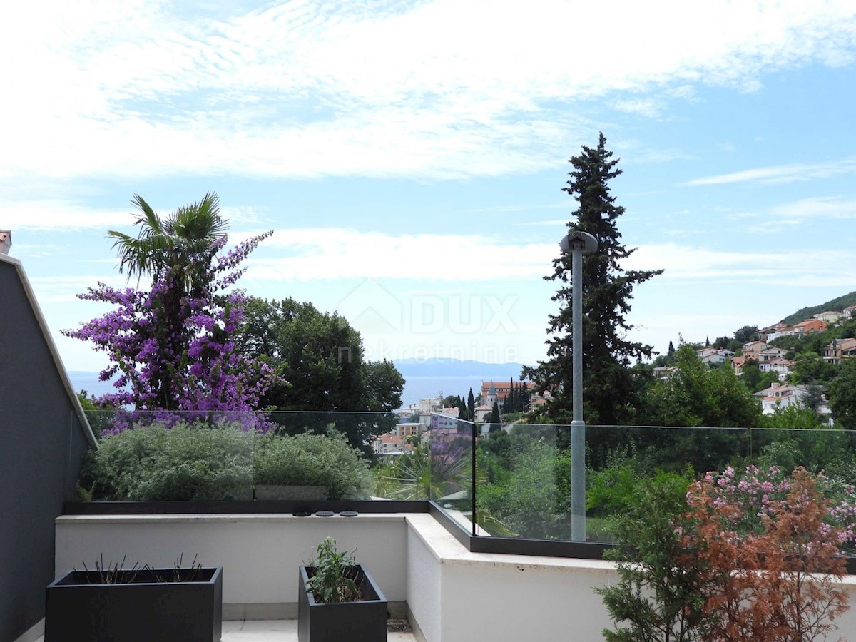 OPATIJA- appartamento in nuova costruzione 143m2 con vista mare + giardino 57m2- APPARTAMENTO 3