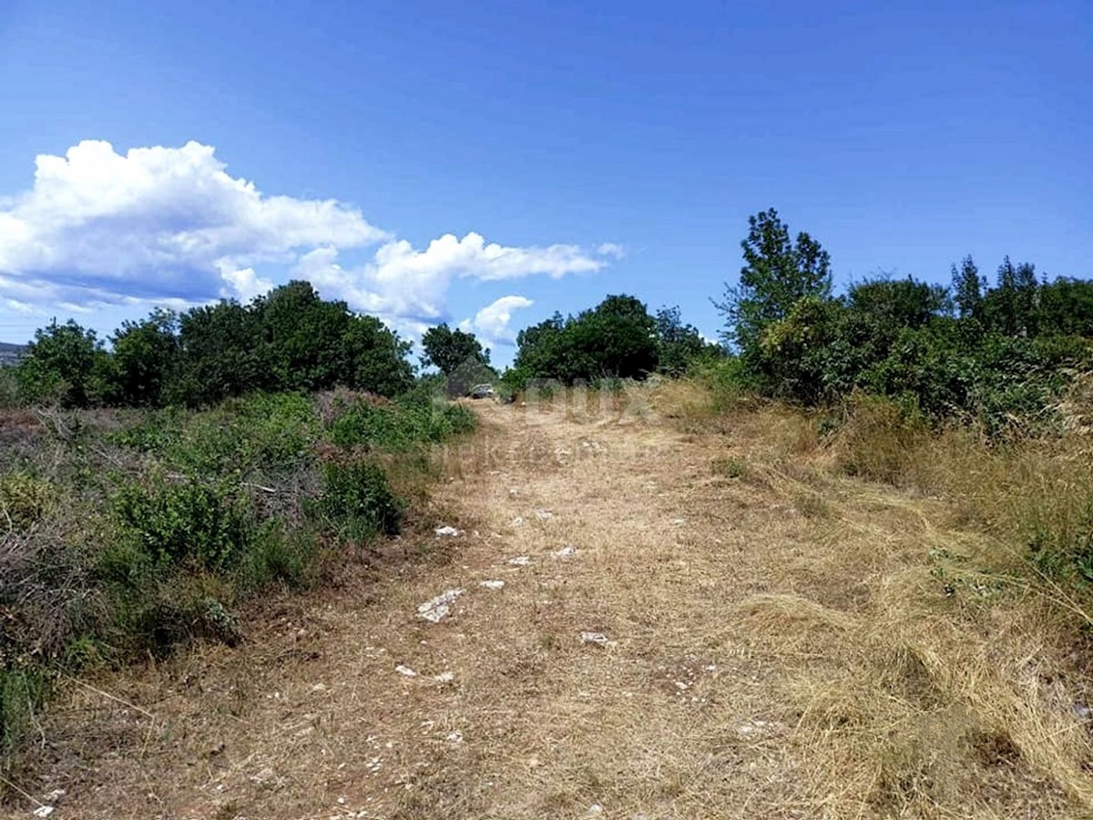 ISTRIA, RABAC - Terreno edificabile con vista mare