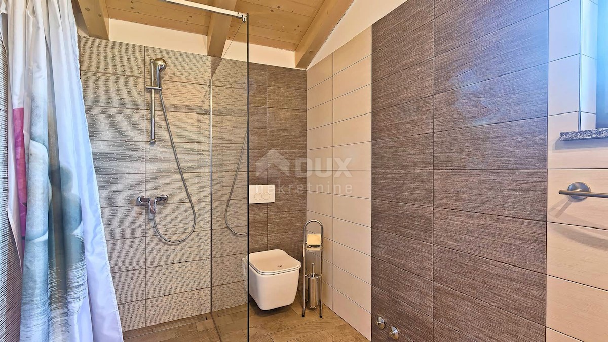 ISTRIA, BARBAN - Casa spaziosa con piscina