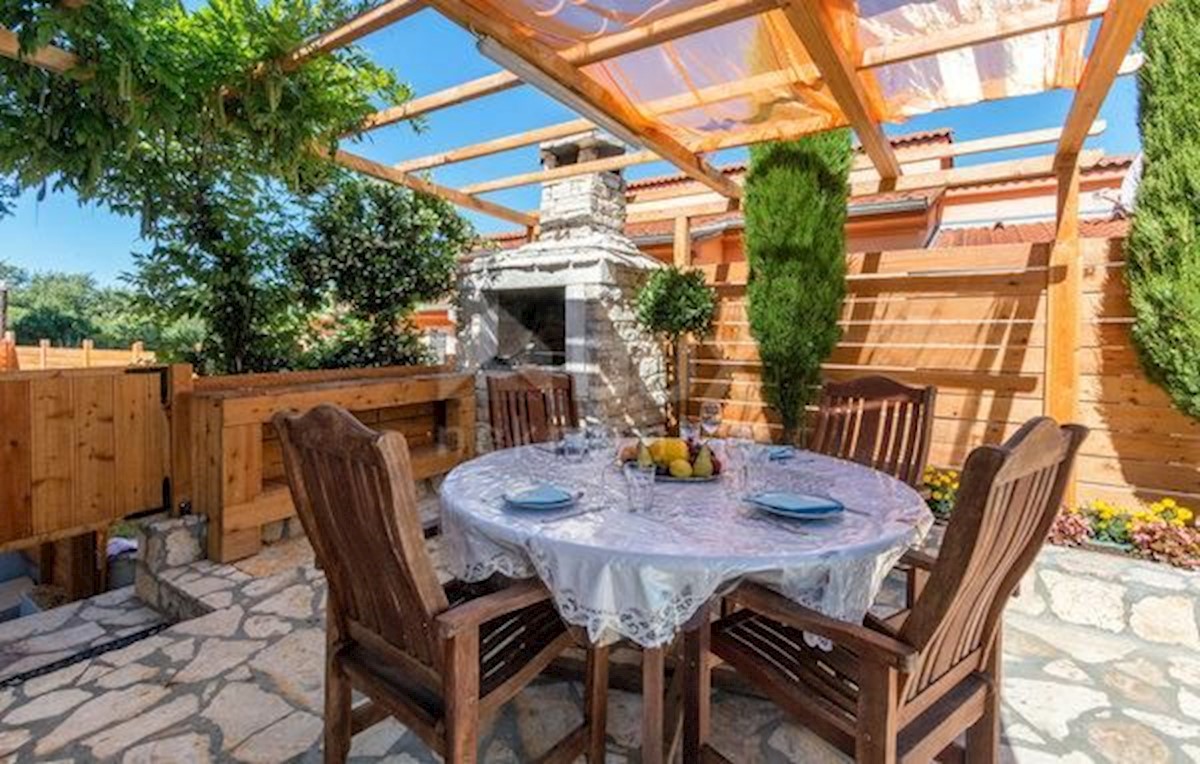 ISTRIA, LOBORIKA - Villa familiare di qualità in una posizione tranquilla