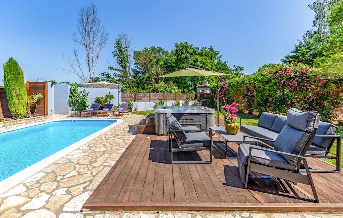 ISTRIA, LOBORIKA - Villa familiare di qualità in una posizione tranquilla