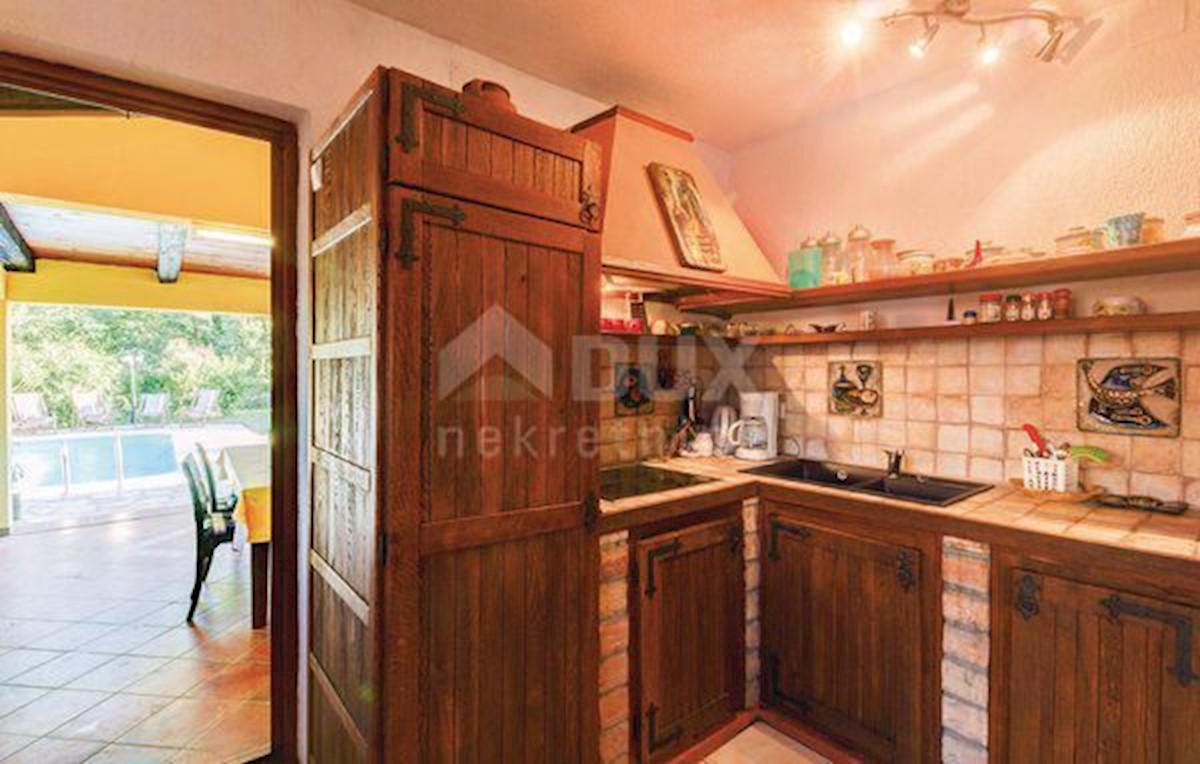 ISTRIA, LOBORIKA - Villa familiare di qualità in una posizione tranquilla