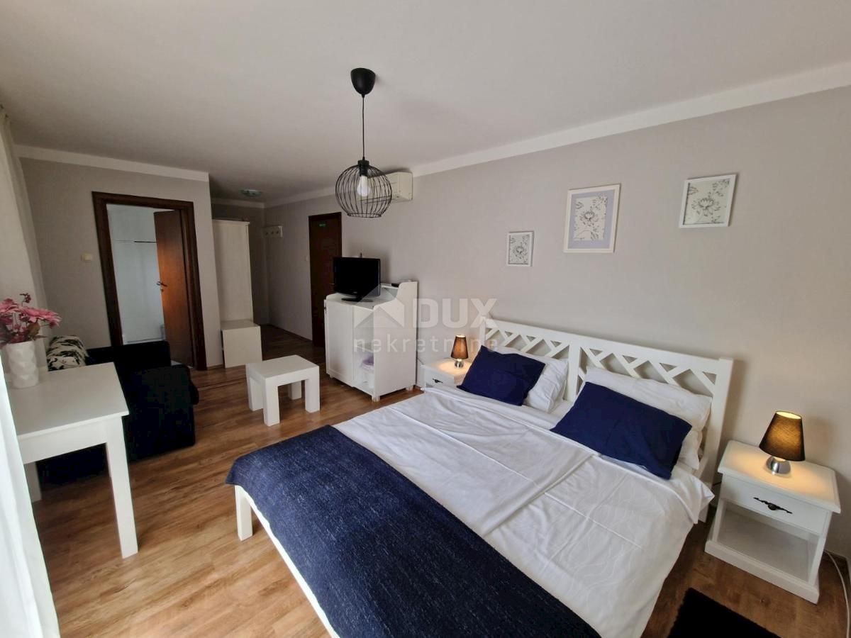 CRIKVENICA - Una bella casa con vista panoramica sul mare