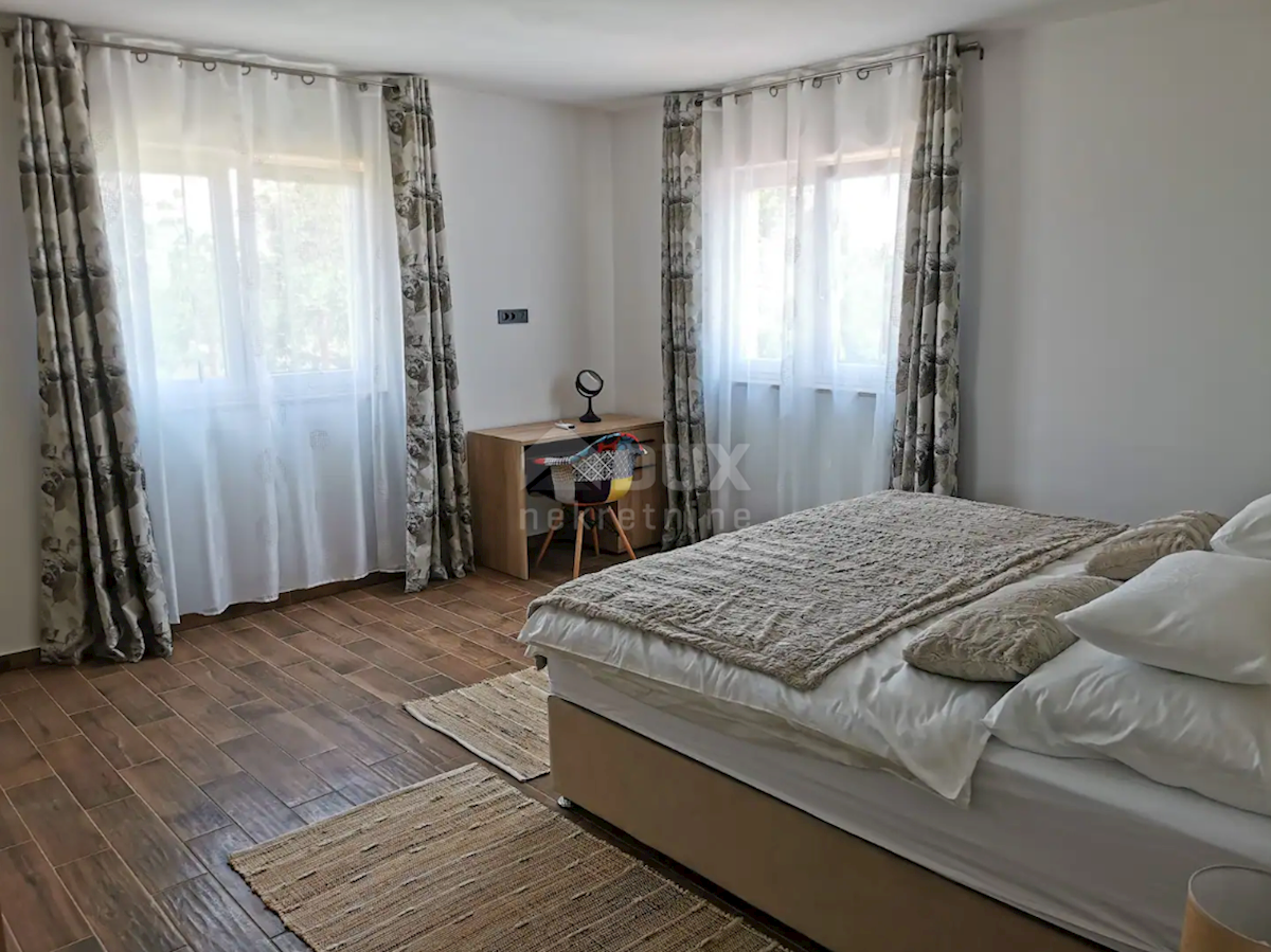 ISTRIA, BARBAN - Villa di pregio con annessa struttura