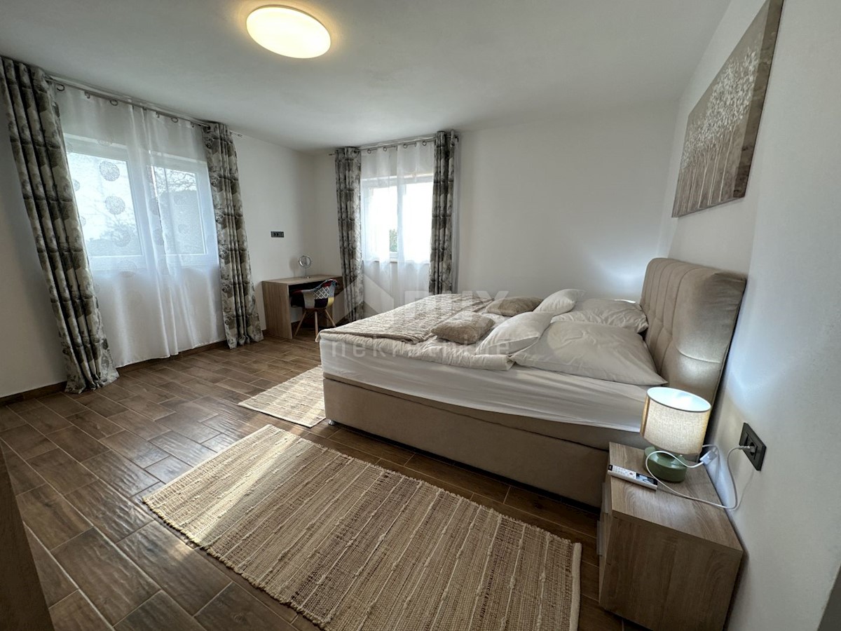 ISTRIA, BARBAN - Villa di pregio con annessa struttura