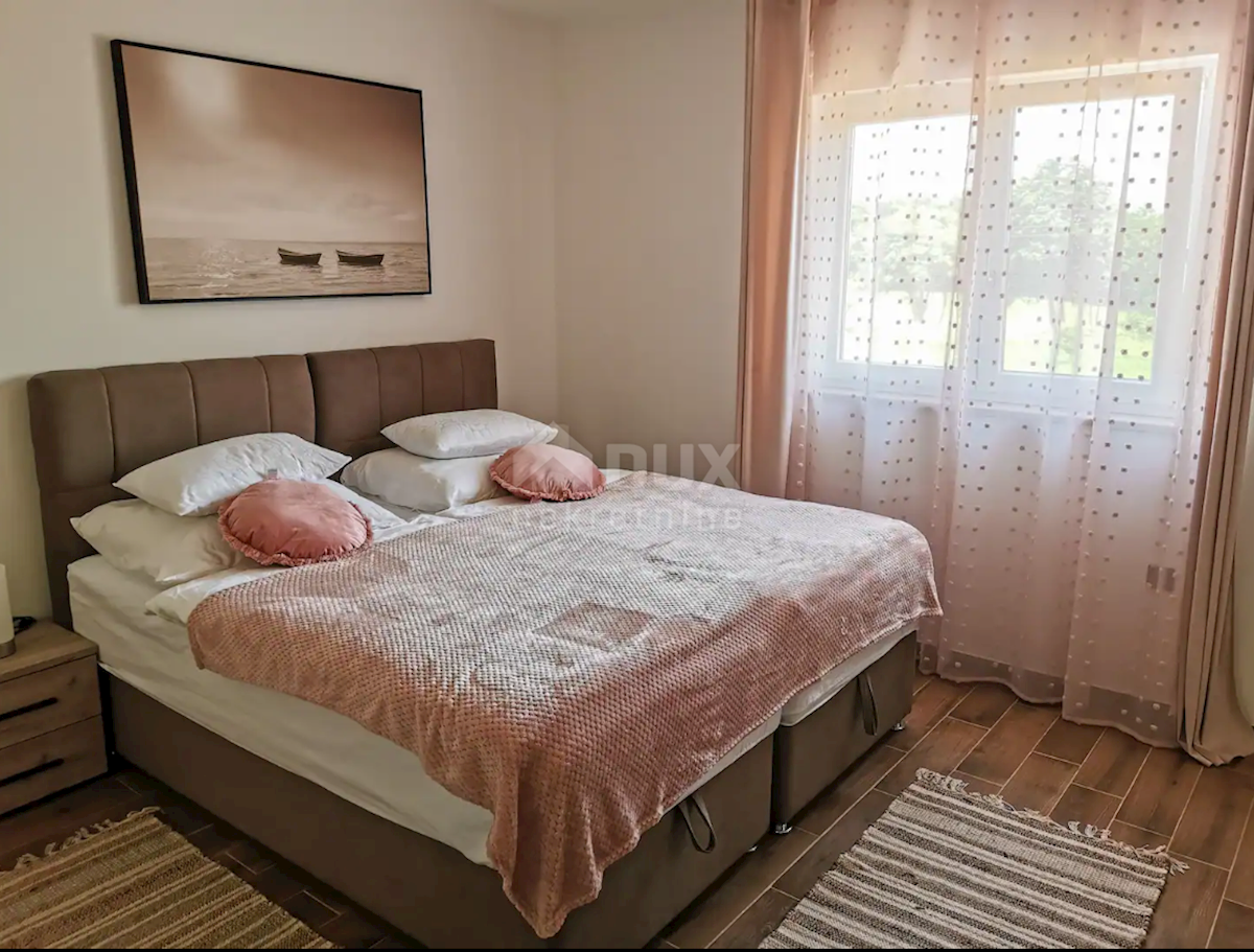 ISTRIA, BARBAN - Villa di pregio con annessa struttura