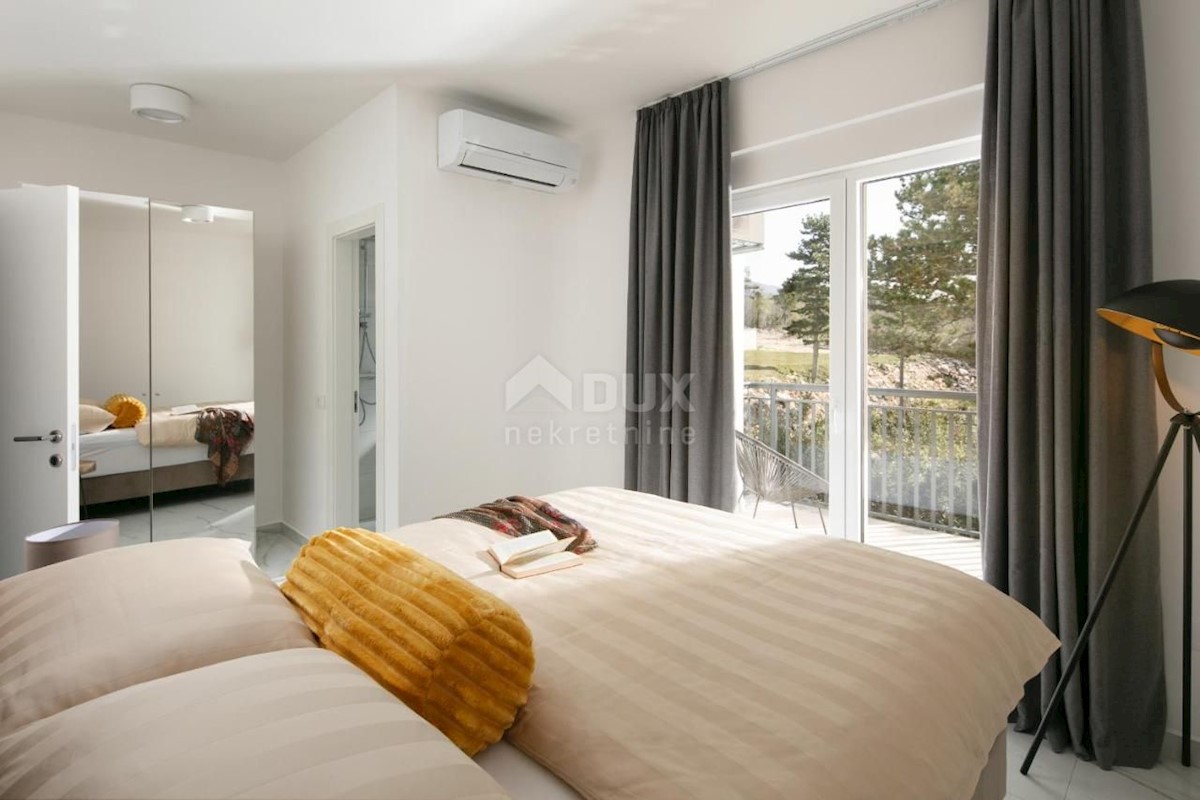 CRIKVENICA - Impressionante villa con vista mare!