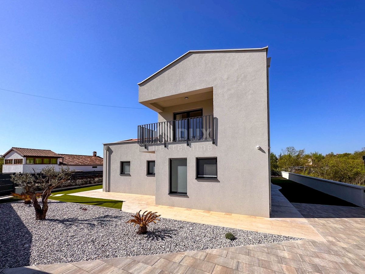 ISTRIA, SVETI LOVREČ - Bella villa con piscina in un posto tranquillo
