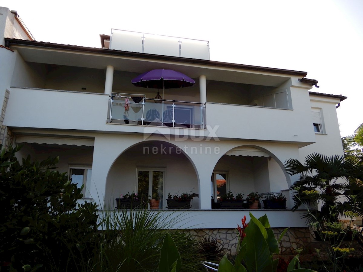Casa Malinska, Malinska-Dubašnica, 300m2