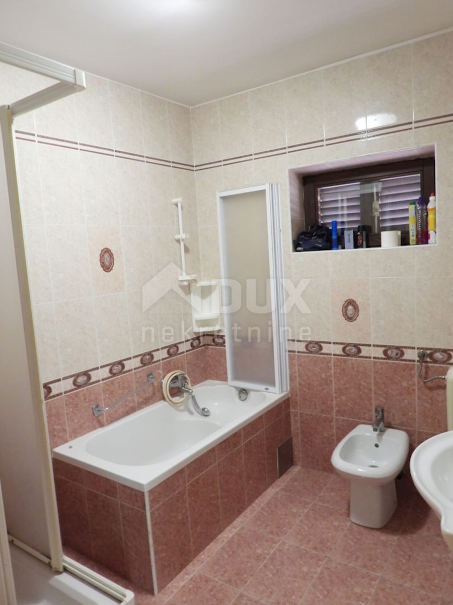 VIŠKOVO, MARČELJI - appartamento - piano 150m2, DB+4S, 1° piano + dintorni 300m2