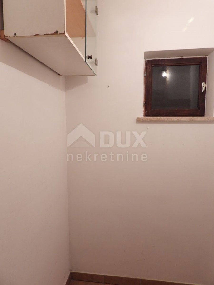 VIŠKOVO, MARČELJI - appartamento - piano 150m2, DB+4S, 1° piano + dintorni 300m2