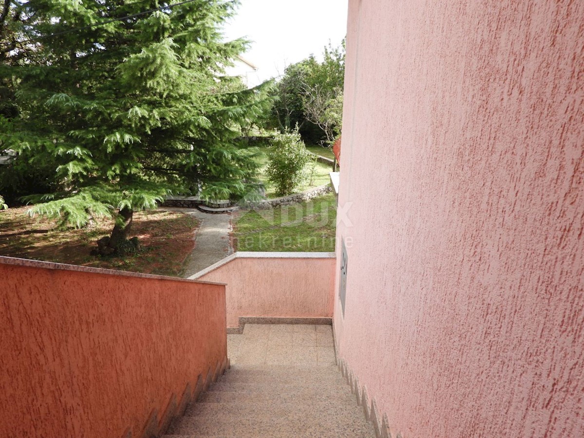 VIŠKOVO, MARČELJI - appartamento - piano 150m2, DB+4S, 1° piano + dintorni 300m2