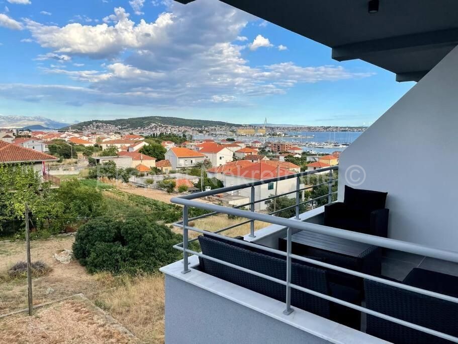 Seget Donji, bilocale 51 m2 in una nuova costruzione, a 230 m dalla spiaggia