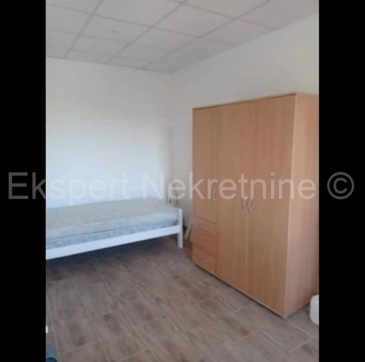 Dintorni di Spalato, Kamen, due appartamenti bilocali, 150 m2