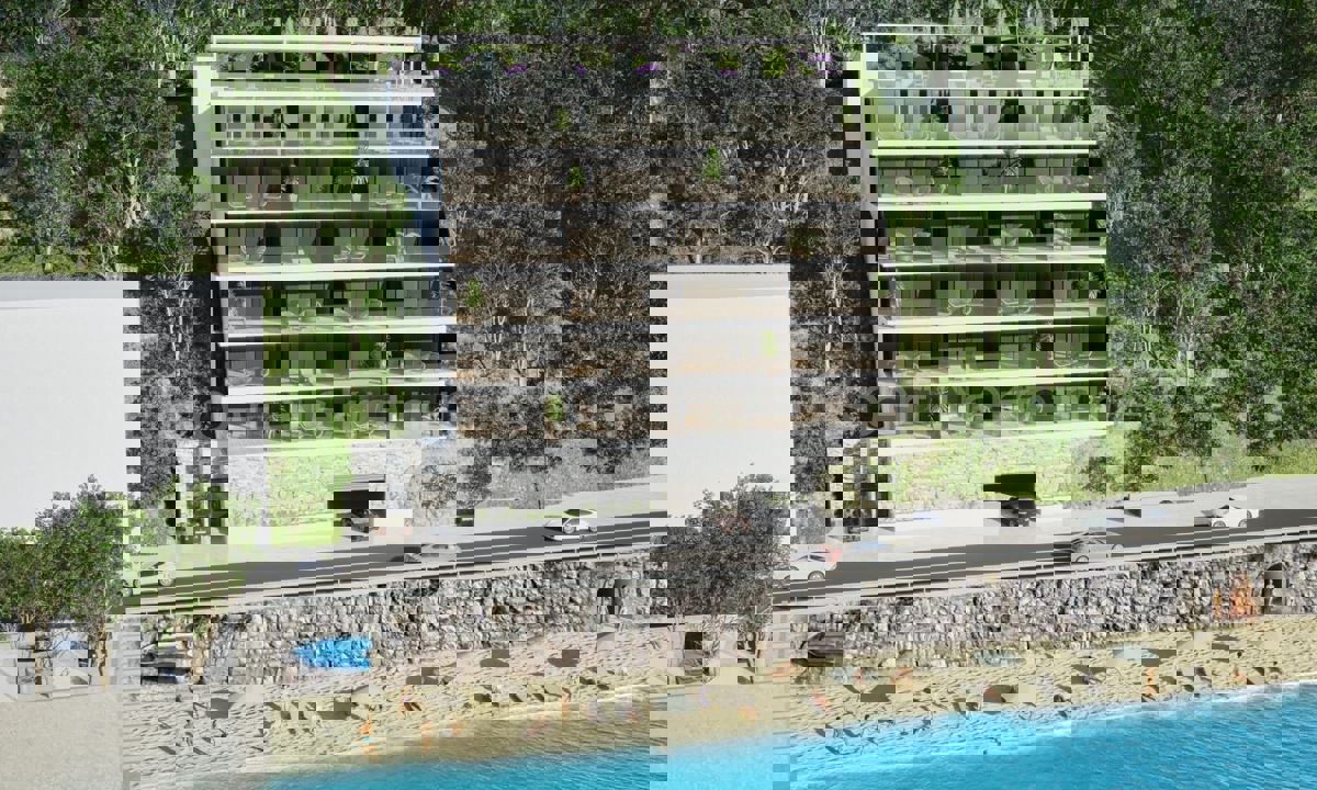 Jesenice, appartamento di 2 locali 112m2, prima fila al mare con vista aperta