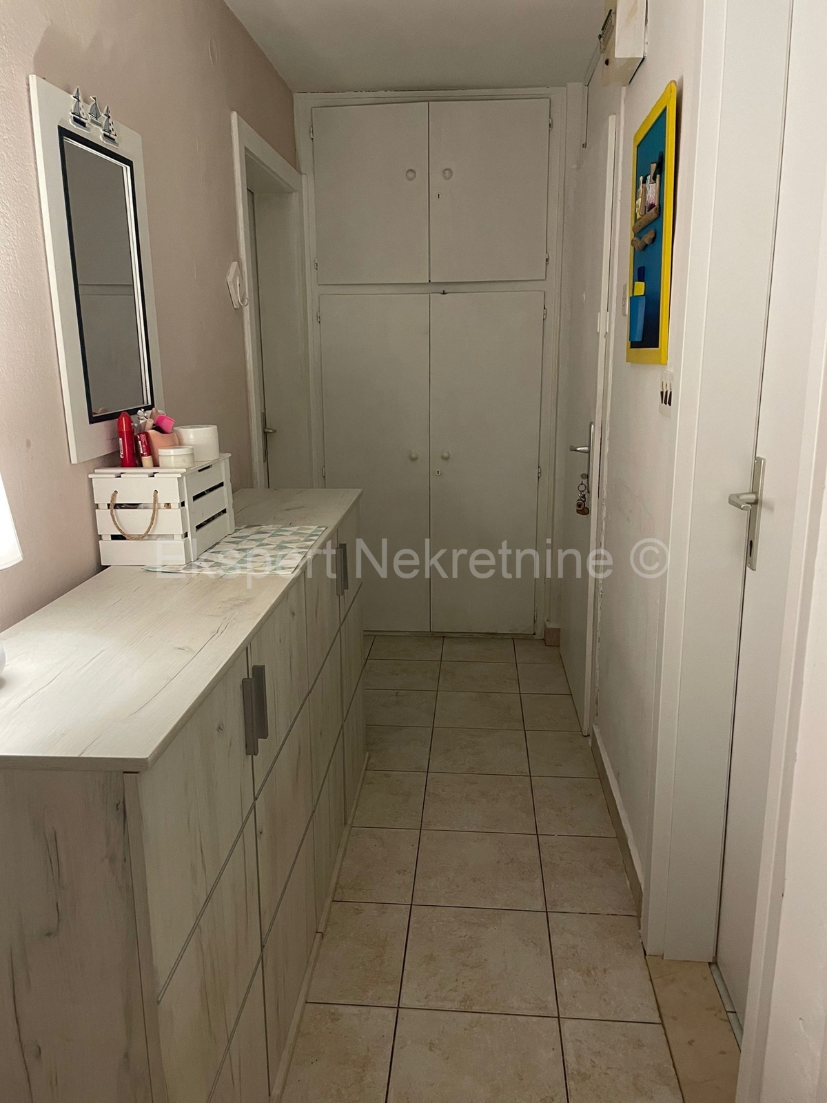 Trogir, two-bedroom apartment 58 m2, excellent location near the center, view