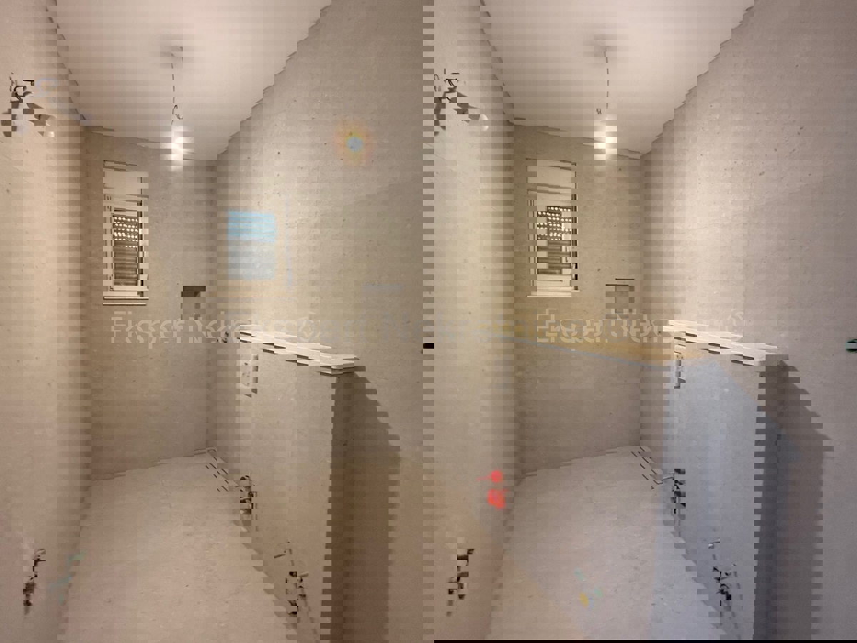 K. Novi, Rudine, casa indipendente con annesso. edificio e giardino 550 m2