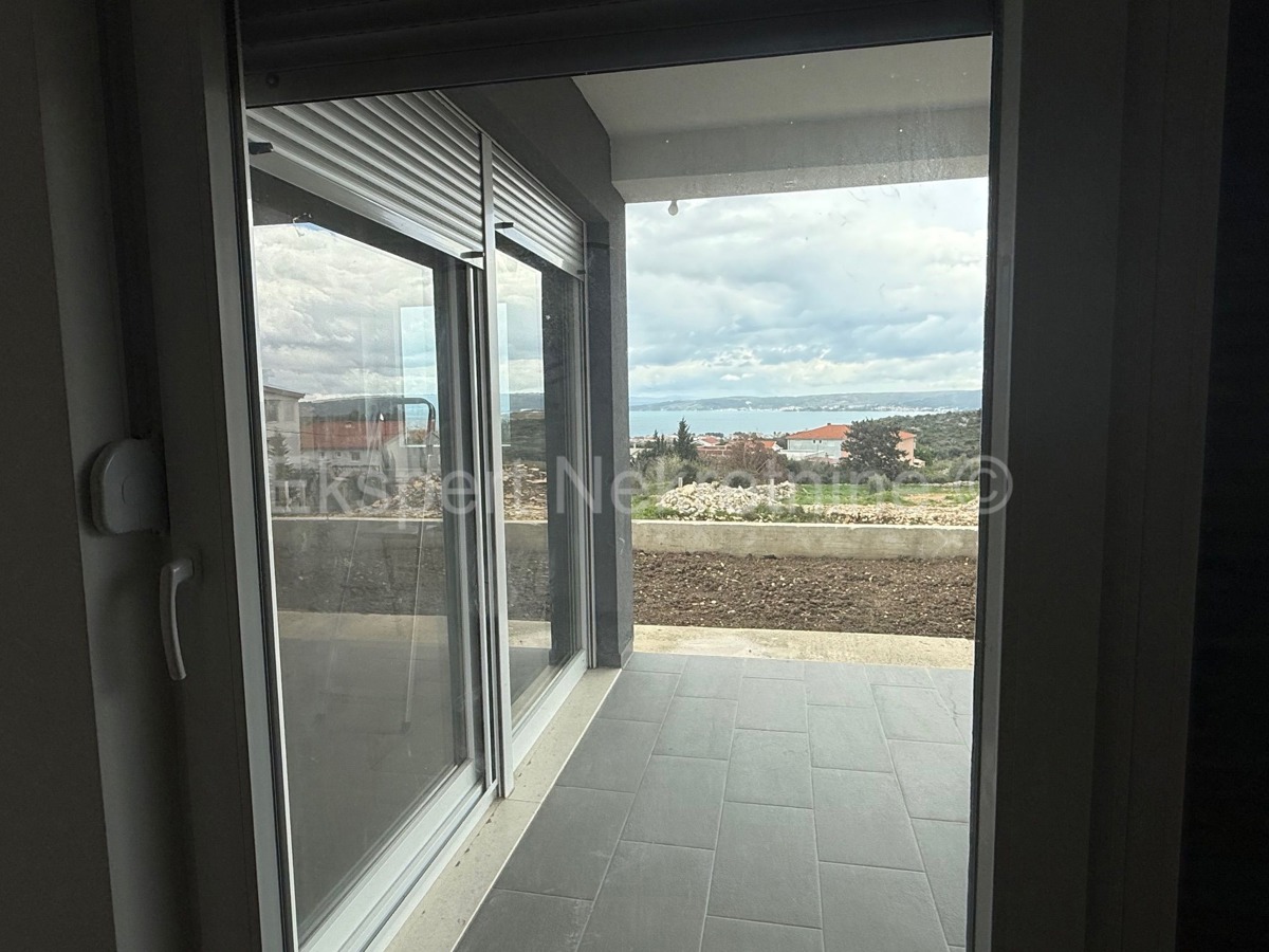 K. Novi, Rudine, casa indipendente con annesso. edificio e giardino 550 m2