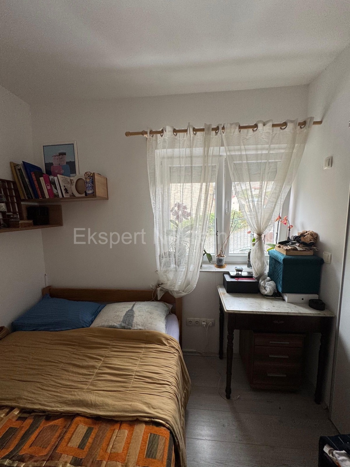 Spalato, Škrape, appartamento con tre camere da letto di 75,6 m2 al 1° piano, ottima posizione!!