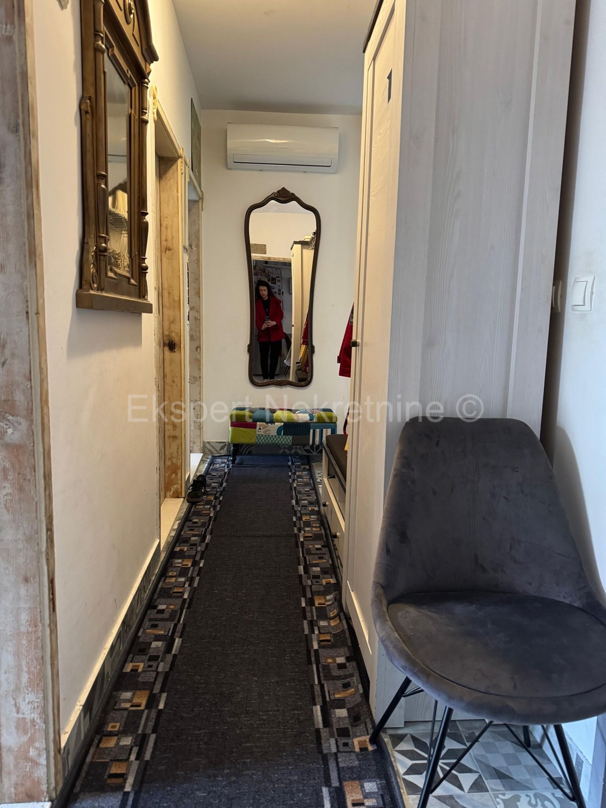 Spalato, Škrape, appartamento con tre camere da letto di 75,6 m2 al 1° piano, ottima posizione!!