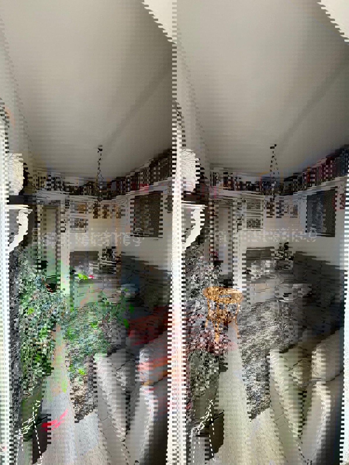 Spalato, Škrape, appartamento con tre camere da letto di 75,6 m2 al 1° piano, ottima posizione!!