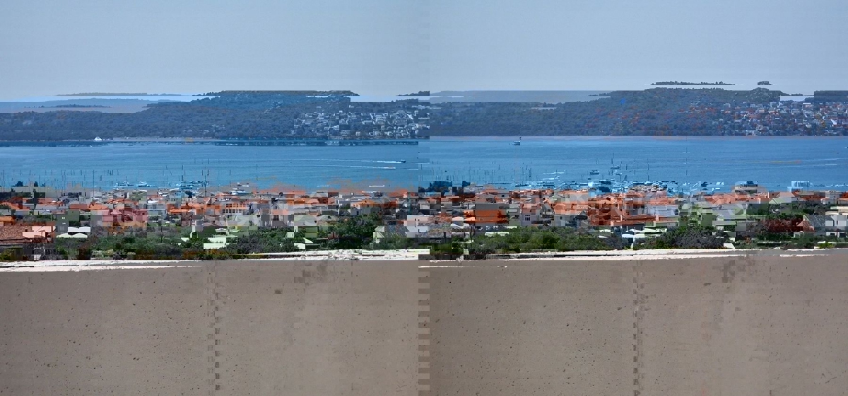 Seget D., penthouse 2-bedroom 81 m2, new building, sea view