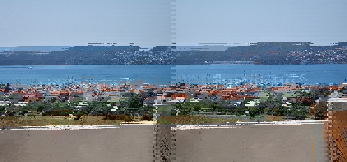 Seget D., penthouse 2-bedroom 81 m2, new building, sea view