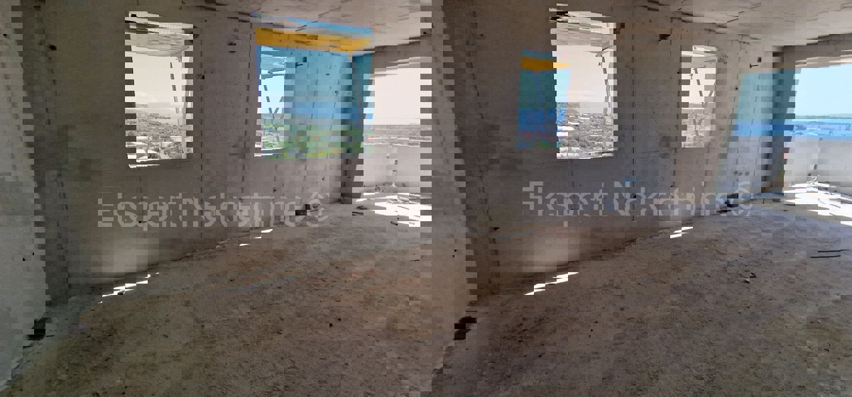 Seget D., penthouse 2-bedroom 81 m2, new building, sea view