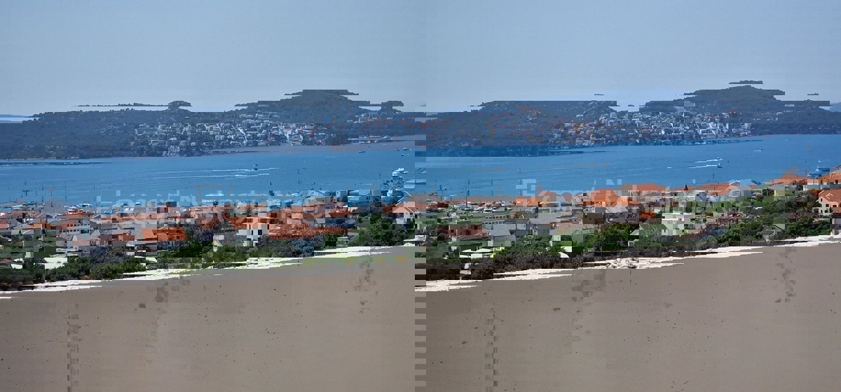 Seget D., penthouse 2-bedroom 81 m2, new building, sea view