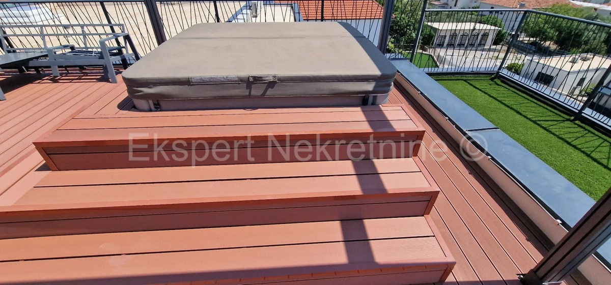 Trogir, Center, 3-bedroom apartment 160 m2, new construction, TOP location!!!