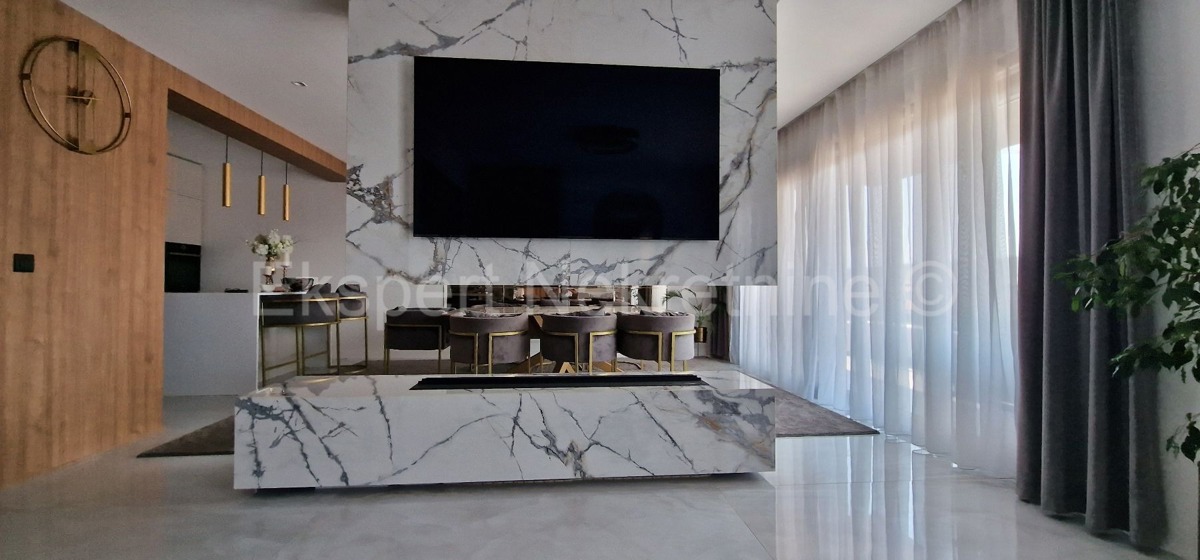 Trogir, Center, 3-bedroom apartment 160 m2, new construction, TOP location!!!