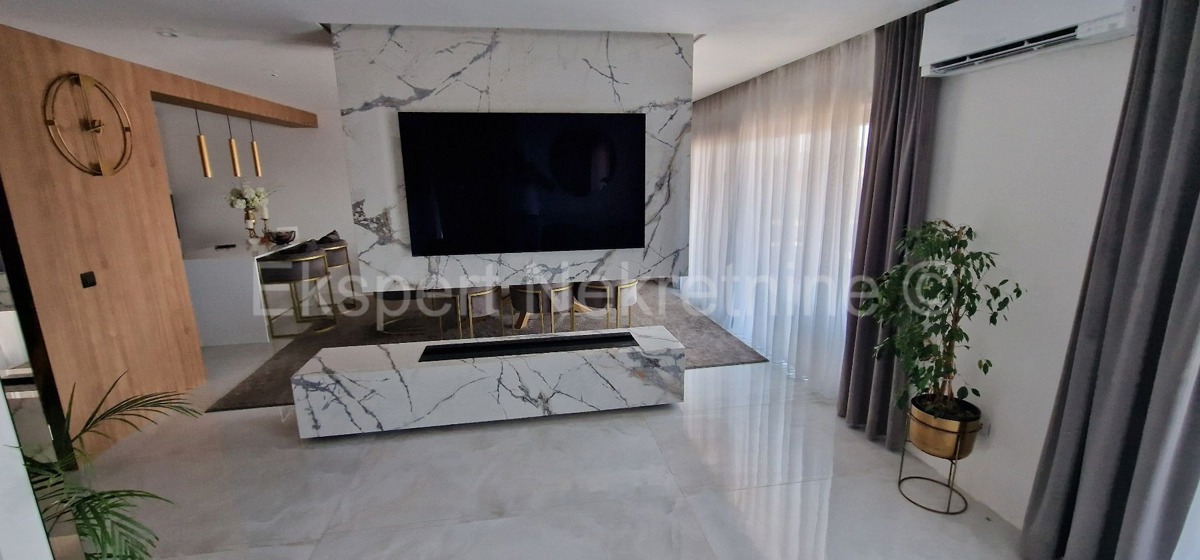 Trogir, Center, 3-bedroom apartment 160 m2, new construction, TOP location!!!