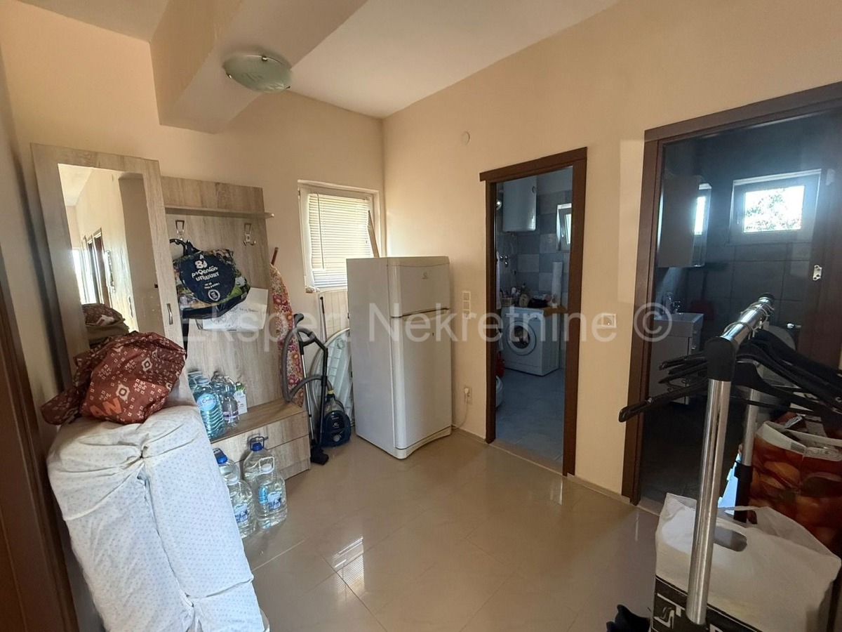 Trogir-Dintorni, Drvenik Mali, due case 83m2 + 47m2, 200m dal mare