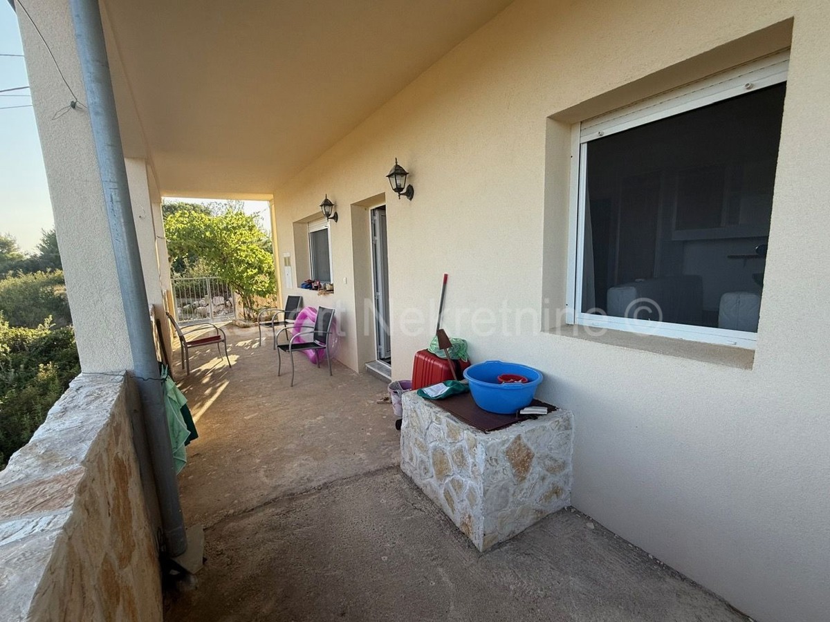 Trogir-Dintorni, Drvenik Mali, due case 83m2 + 47m2, 200m dal mare