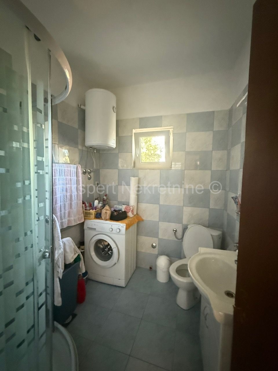 Trogir-Dintorni, Drvenik Mali, due case 83m2 + 47m2, 200m dal mare