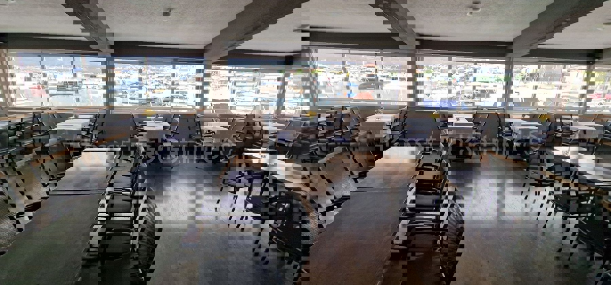 Čiovo, Okrug G., restaurant with 200 seats + additional space, FIRST ROW TO THE SEA