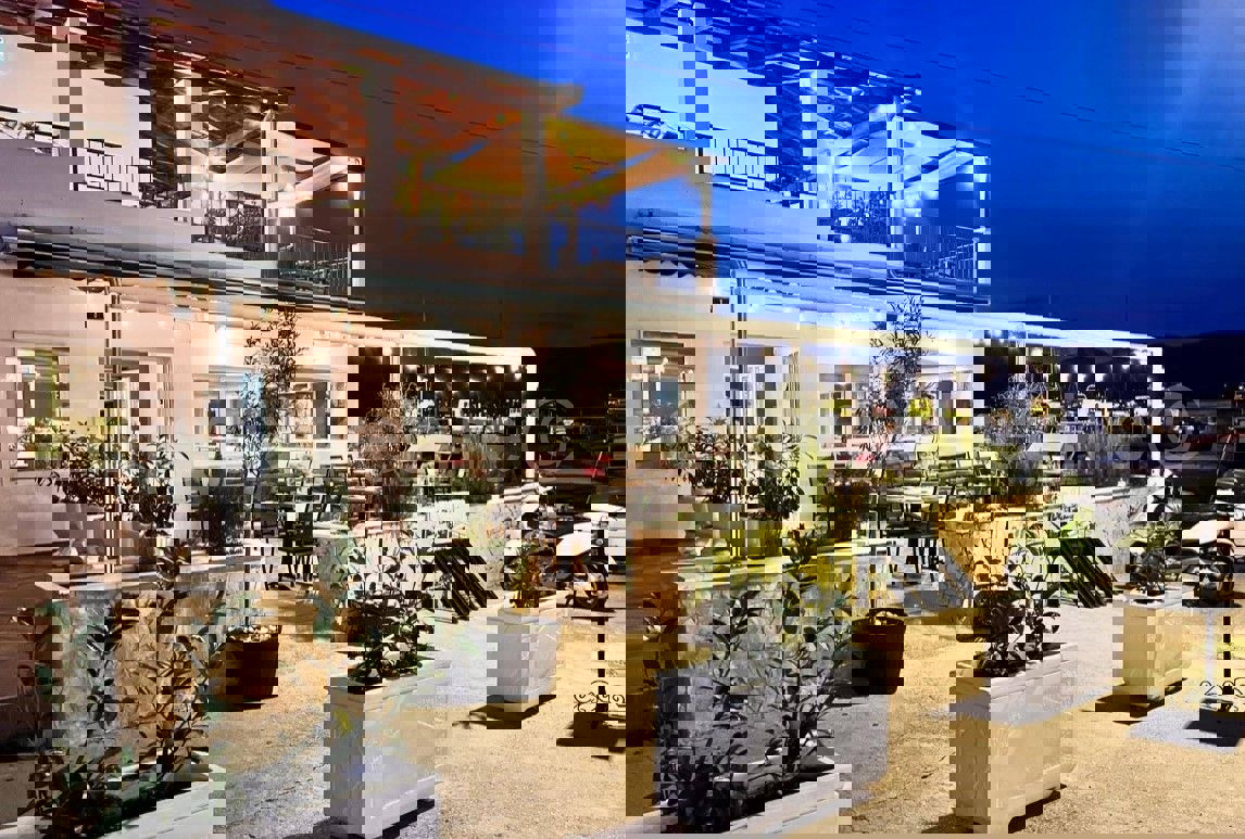 Čiovo, Okrug G., restaurant with 200 seats + additional space, FIRST ROW TO THE SEA