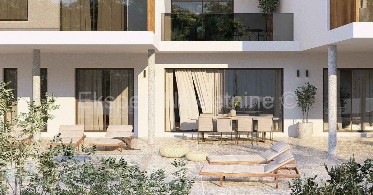 Marina, Vinišće, building plot 632 m2, with building permit for villa