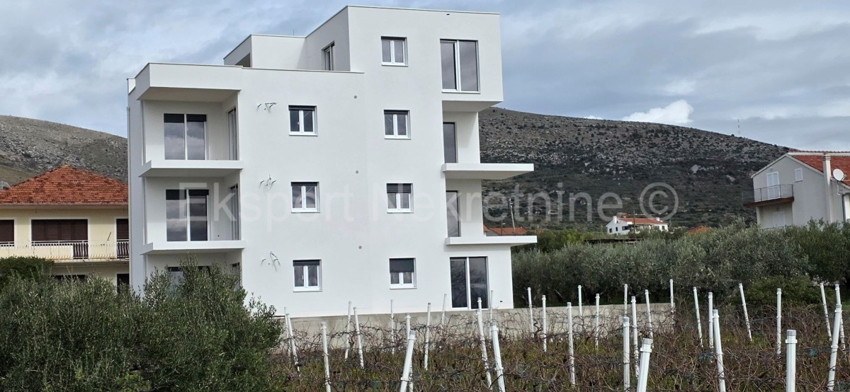 Seget D., 2-bedroom apartment 64 m2, new building, sea view, ready to move in soon