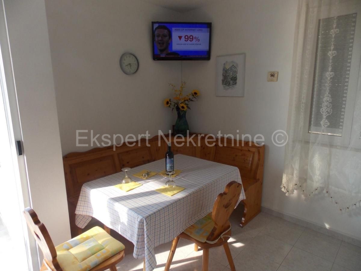 Trogir, Saldun, casa indipendente 485m2 con piscina 32m2, vista mare