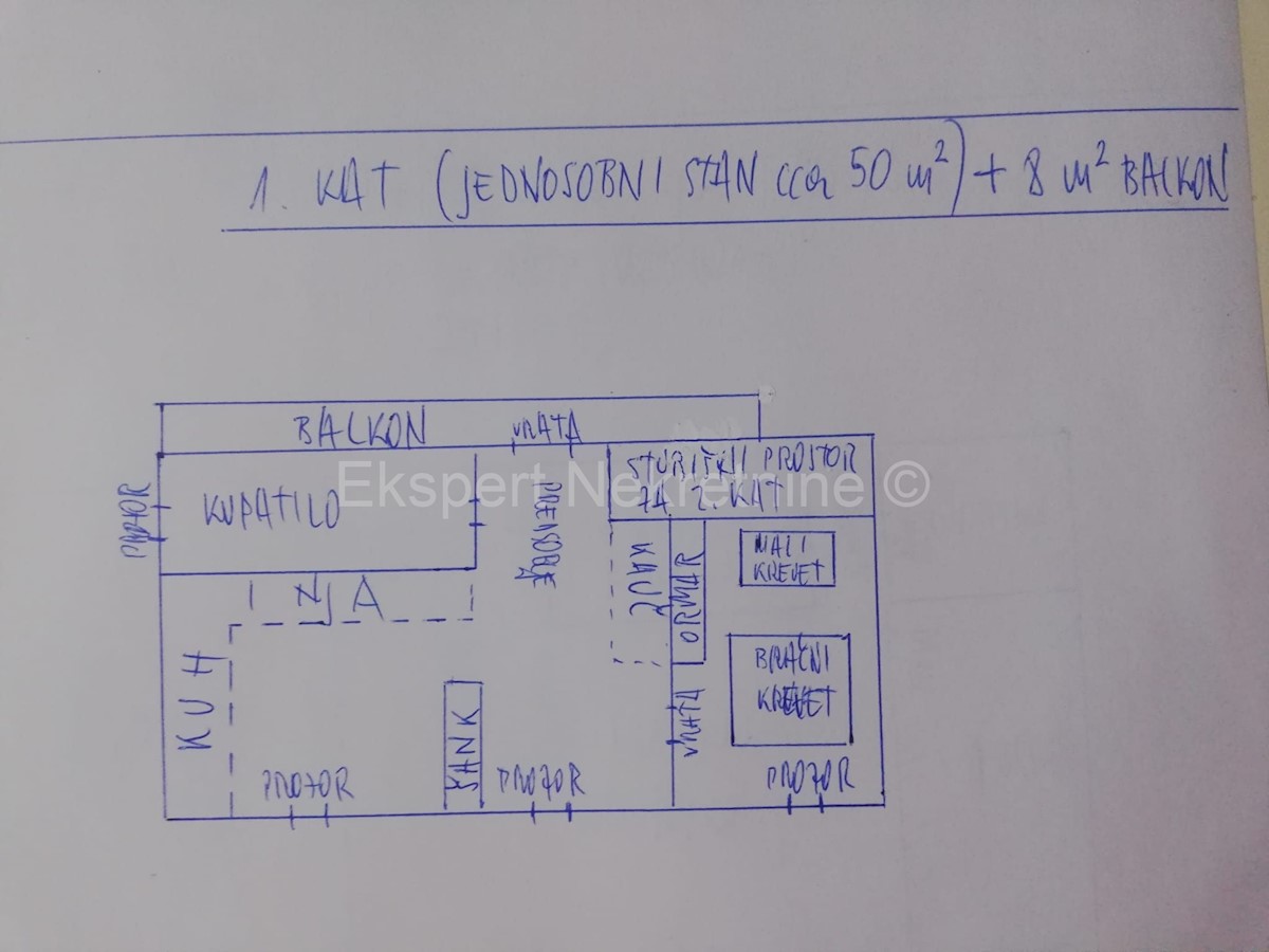 Kaštel Lukšić - casa in pietra decorata/vicino al mare