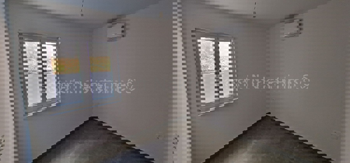 Čiovo, Okrug G., 1 bedroom apartment 58m2, garden, large terrace, New construction
