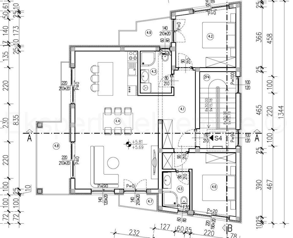 Rogoznica, appartamento duplex con tre camere da letto 86m2, vista mare, 100 metri dal mare