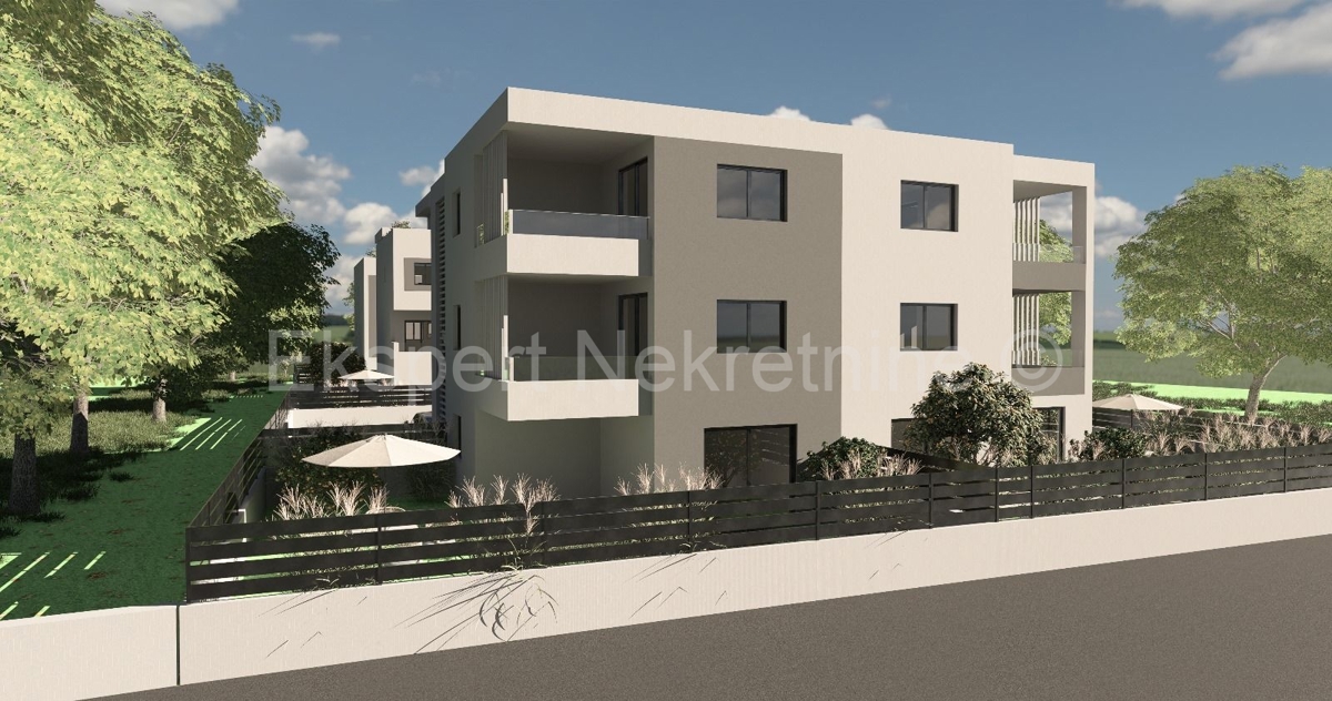 K.Stari, confortevole appartamento con due camere da letto 67m2 con 2 posti auto, vista mare