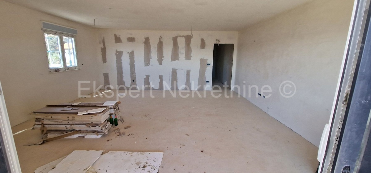 Seget D., 3-bedroom apartment 96 m2, new building, 3rd floor, elevator, sea view