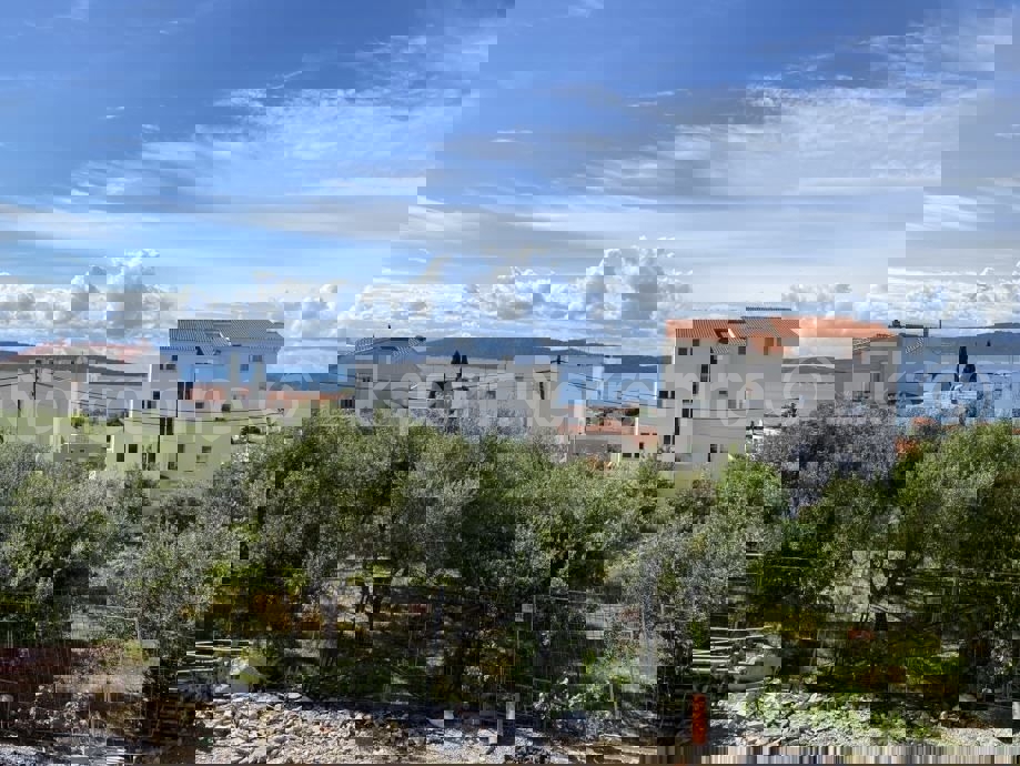 K. Gomilica, appartamento di 2 locali (casa) su due piani 105m2 con ingresso separato, vista