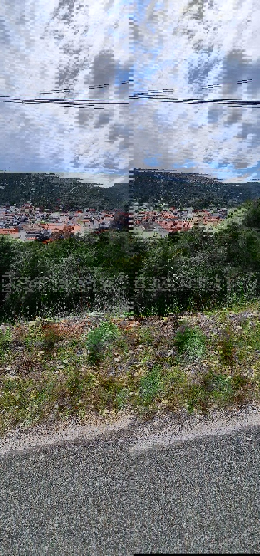 Marina, building land 974 m2, close to the center, electricity, water, asphalt road