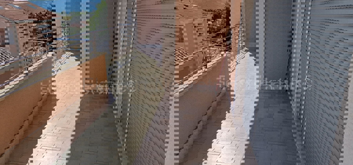 Seget D., penthouse 2-bedroom 106 m2, panoramic sea view