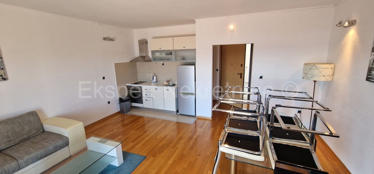 Seget D., penthouse 2-bedroom 106 m2, panoramic sea view