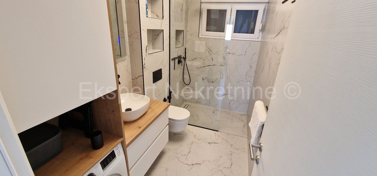 Čiovo, Okrug G, 2-bedroom apartment 75 m2, newly built, large terrace, 250 m from the sea